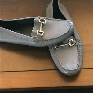 Gucci Grey Women’s Loafers size 39